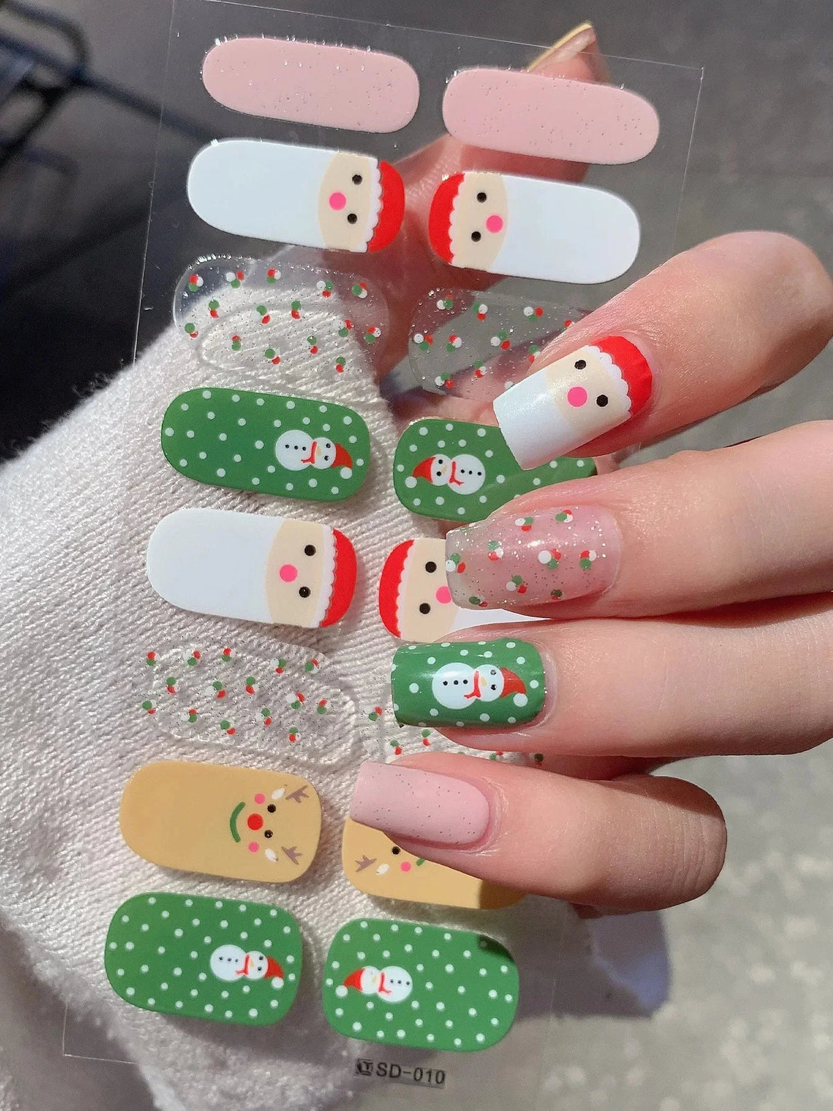 Autocollants D’Art Des Ongles 3D Pour Des Ongles Festifs Faciles — Vert De Noël, photo 25